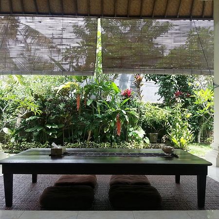 Runa Guesthouse Ubud  Ngoại thất bức ảnh